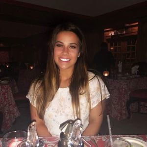 Meet your Posher, Avery